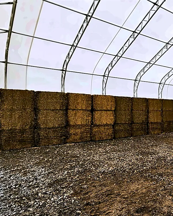 Carpa Storex: guardar la cosecha y el forraje